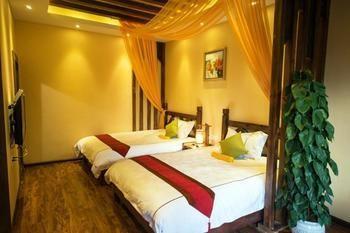 Lijiang Banshan Yunfu Boutique Hostel Lệ Giang Ngoại thất bức ảnh